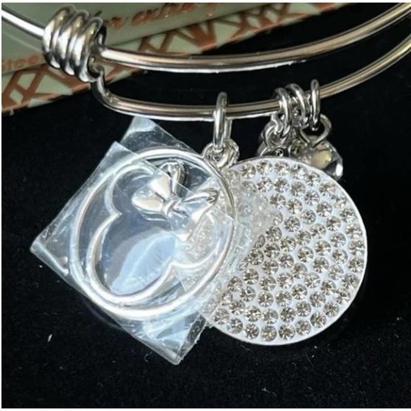 New Disney Minnie Mouse 8in Crystal Bangle Bracelet (Extra Sparkle Days) - NIB - Picture 8 of 11
